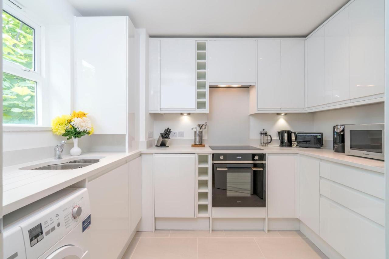 Splendid Apartment Near Vauxhall Tube London Kültér fotó